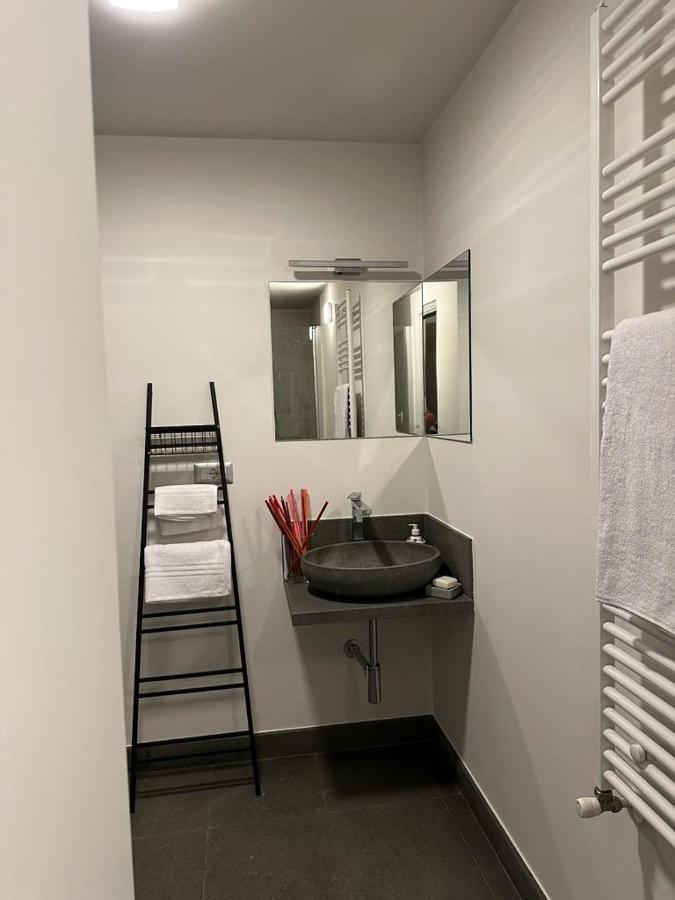 Il Giardinetto Di Elelu' Private Garage Apartment Орвието Екстериор снимка