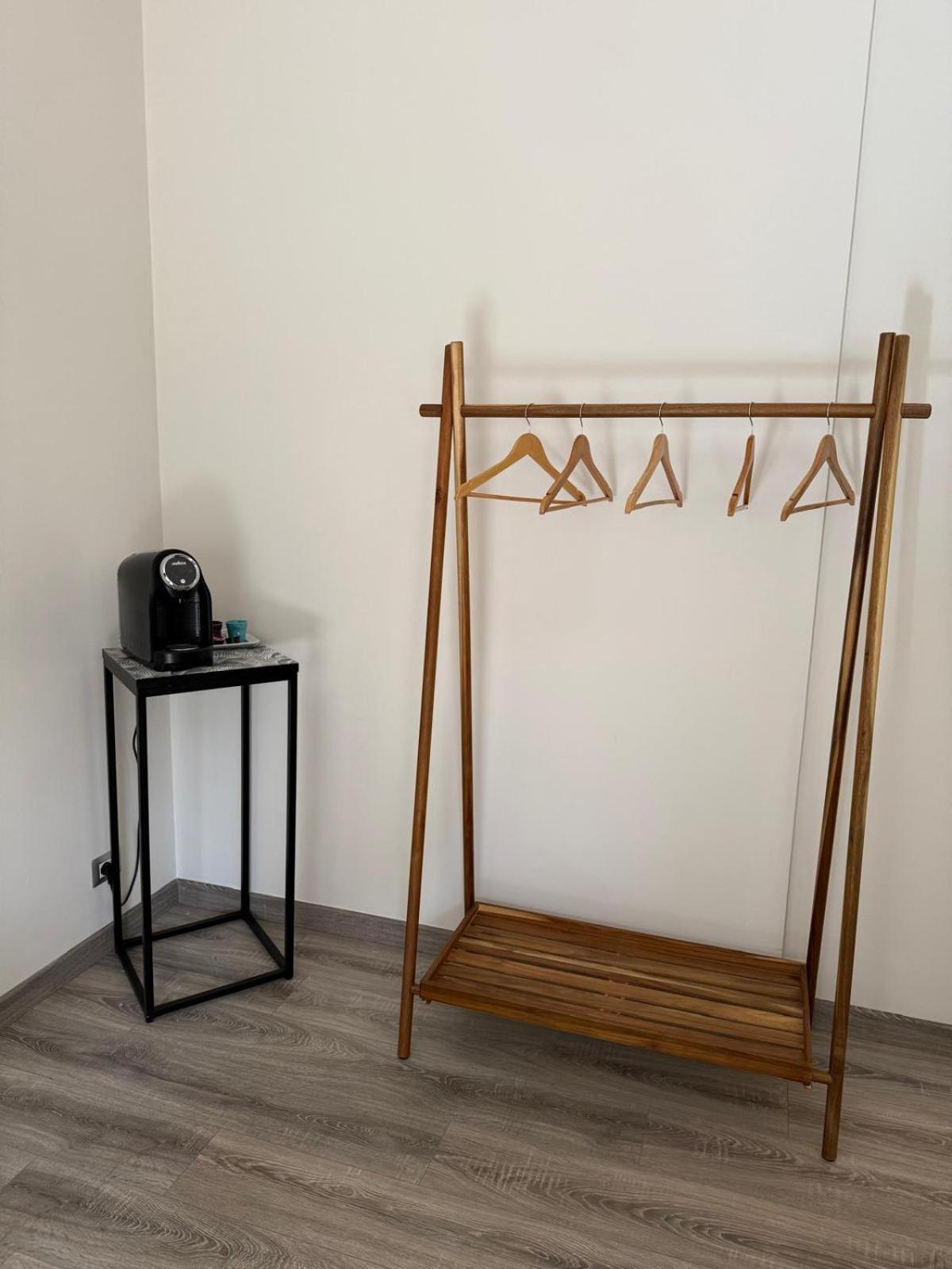 Il Giardinetto Di Elelu' Private Garage Apartment Орвието Екстериор снимка